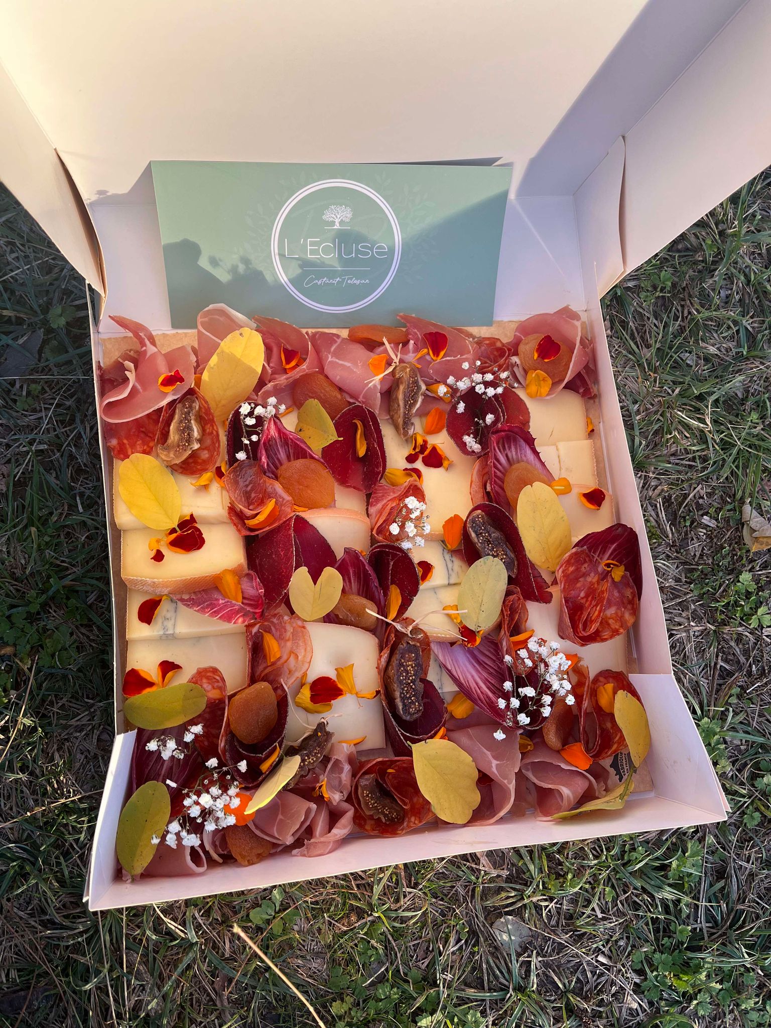 Planche Apériquets — fromages, charcuteries et fruits
